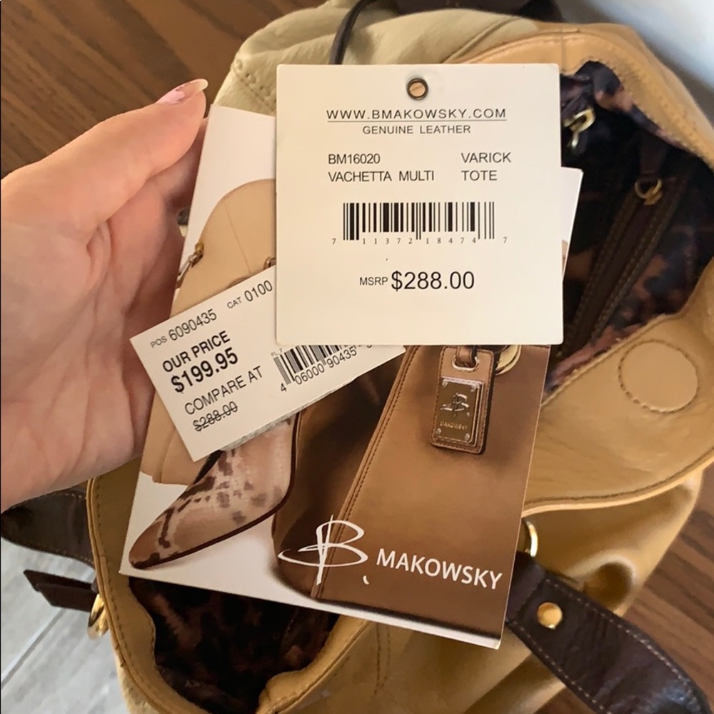B MAKOWSKY purse/bag - GENUINE LEATHER! - Picture 2 of 5